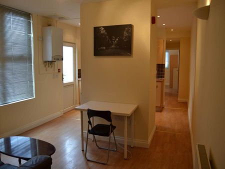 North Road, Cathays, Cardiff - Photo 3