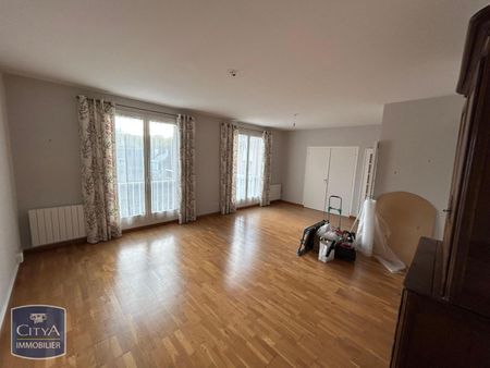 Location Appartement 4 pièces 102m² BEAUVAIS 60000 - Photo 3