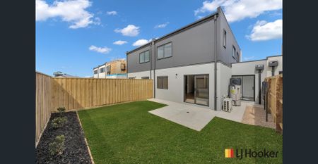 Brand new park facing townhouse - Photo 4