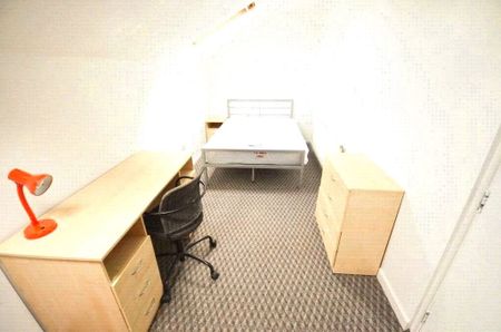 Brook Road, Manchester, Greater Manchester, M14 6UH - Photo 2