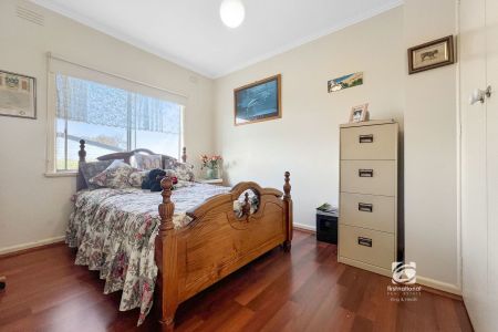 HANDY CORNER LOCATION! - Photo 5