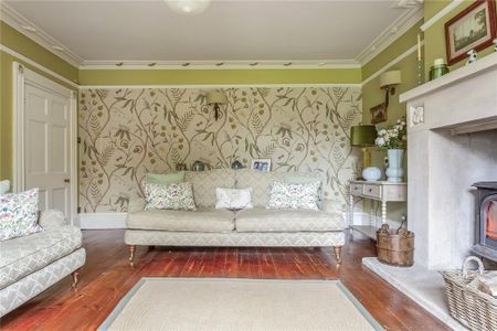 7 bedroom detached house to rent - Photo 3