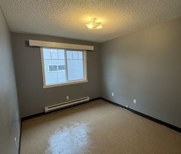 Spruce Street - 1904 - 202 - Photo 3