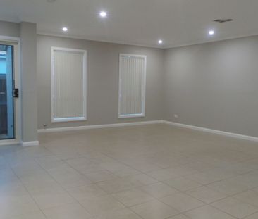 6 MONTH LEASE ONLY - Photo 2