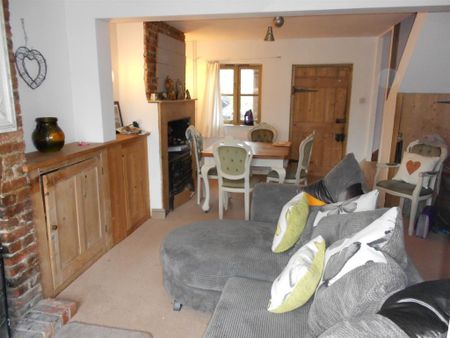 Park Terrace, East Challow, Wantage - Photo 3