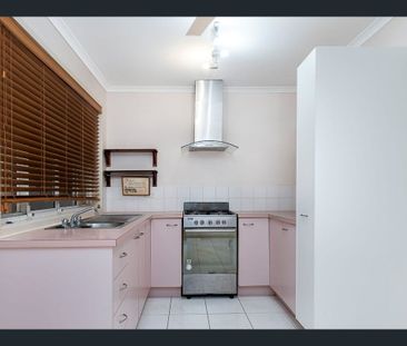 14 Ryan Street, Loganlea QLD 4131 - House For Rent | Domain - Photo 6