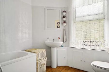 2 Bed Flat, St. Mary's Road, SE15 - Photo 5