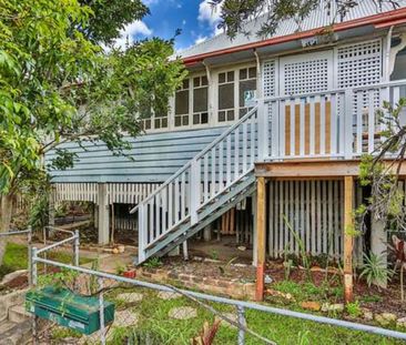 Unique One Bedroom Property in New Farm - Photo 5