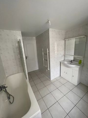 Location appartement T4 99.25m² à Ay Champagne (51160) - Photo 5