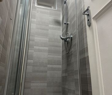 1 Bed Flat, Castletown Road, W14 - Photo 6