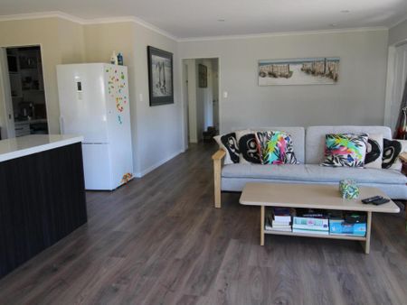 Beauty in the Pines - Photo 5