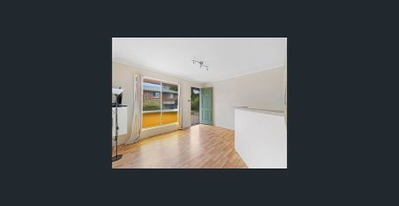 Neat & Tidy Unit in a Quiet Complex - Photo 2