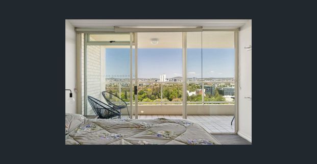 QUAY WEST BRISBANE - FULLY FURNISHED - PANORAMIC CITY VIEWS - Photo 1
