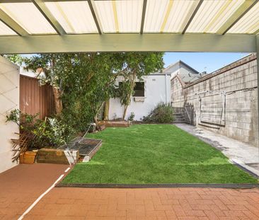27 Woodstock Street, Bondi Junction NSW 2022 - House For Rent | Domain - Photo 4