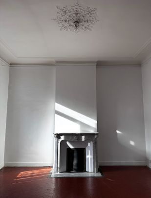 Location Appartement 4 pièces 122m² MARSEILLE 8ème - Photo 1