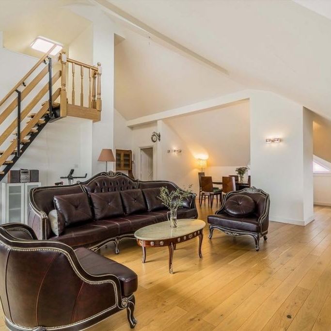 3 bedroom flat to rent - Photo 1