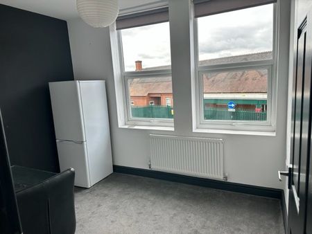 2 bedroom Apartment for rent - Photo 3