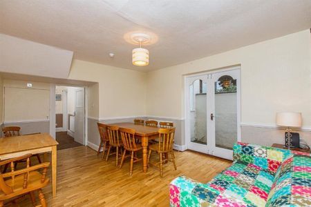 1 bedroom private hall to rent - Photo 5