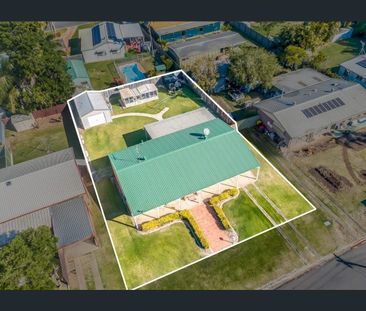 27 Sloane Street, Kalkie, Qld 4670 - Photo 1