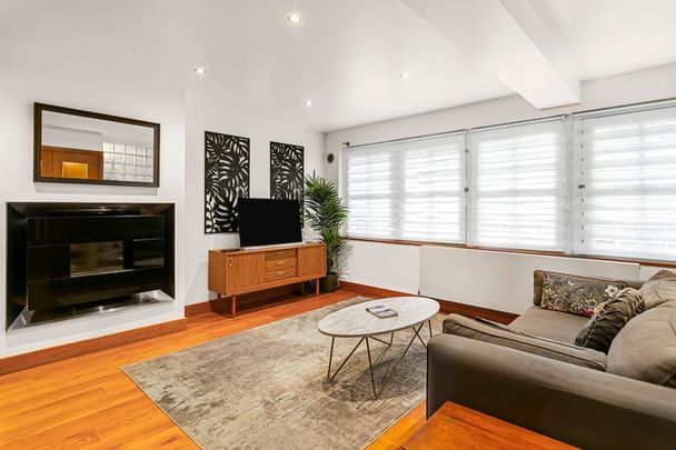 Craven Road - Photo 1