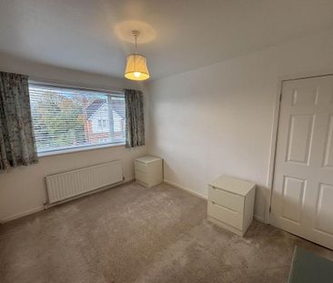 3 bedroom semi-detached house to rent - Photo 4