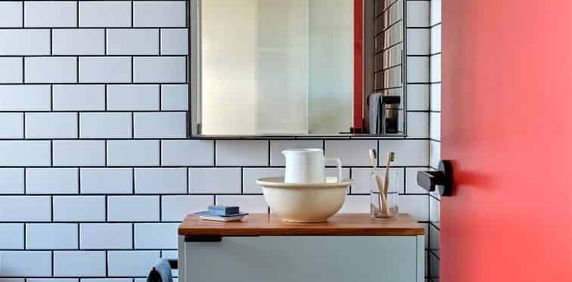 Near Brand New and Modern - Photo 2