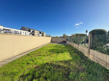 Lumineuse maison bel étage 3ch à 1400 Nivelles  Loyer: 1 500 € - Photo 4