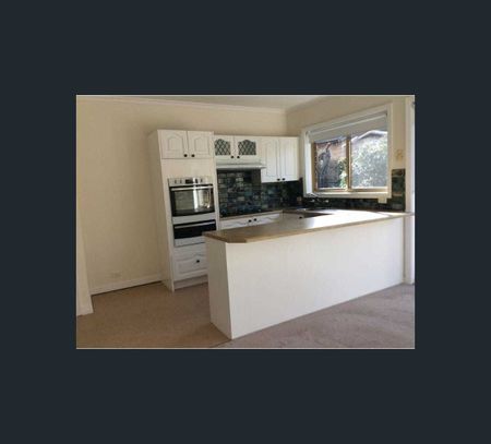 2/167 Mount Pleasant Road, Forest Hill, Vic 3131 - Photo 4