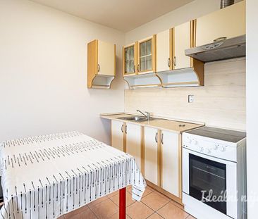 Pronájem bytu 1+kk 32 m2 - Photo 2
