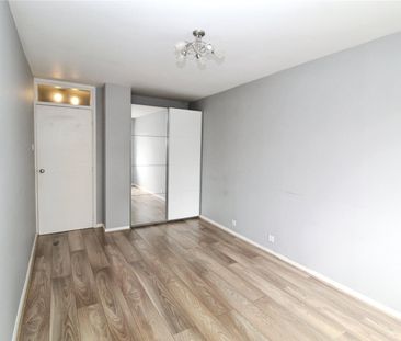 Evening Hill, Beckenham, BR3 5UH - Photo 1