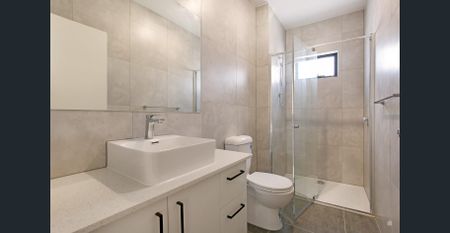 High End Townhome! - Photo 3