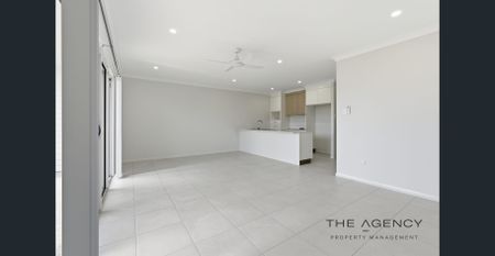 Stylish New Residence in a Prime Norman Gardens Location - Photo 5