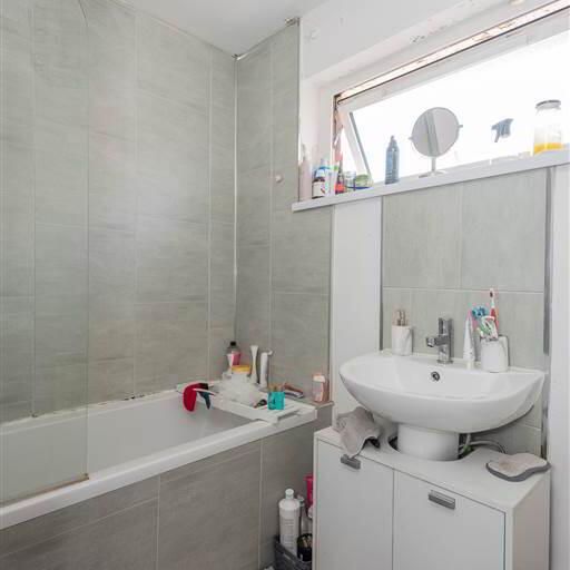 3 Britannic Park, Sandy Row, Belfast, BT12 5HG - Photo 1