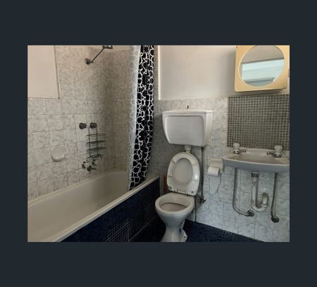 6/30 Bishop Street, Kingsville, Vic 3012 - Photo 4