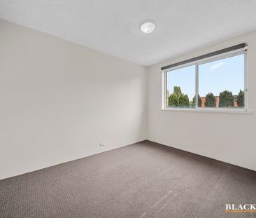 4/30 Trinculo Place, Queanbeyan NSW 2620 - Apartment For Rent | Domain - Photo 6