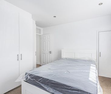 2 bedroom maisonette to rent - Photo 3