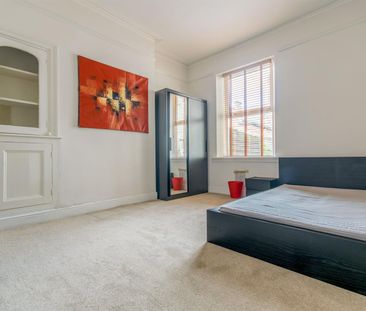 6 bed terraced house to rent in Rothbury Terrace, Heaton, NE6 - Photo 5