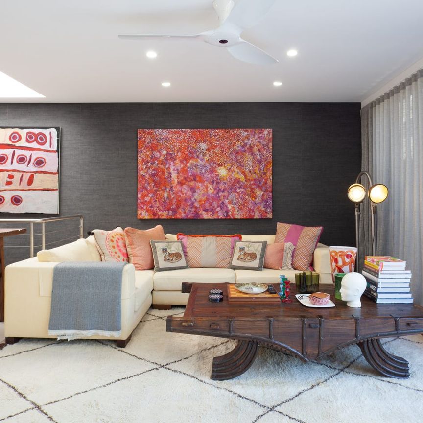 Relaxed spacious apartment with terrace and parking - $2,000/week fully furnished - Photo 1