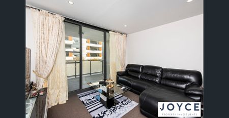 Location Location! - Photo 2