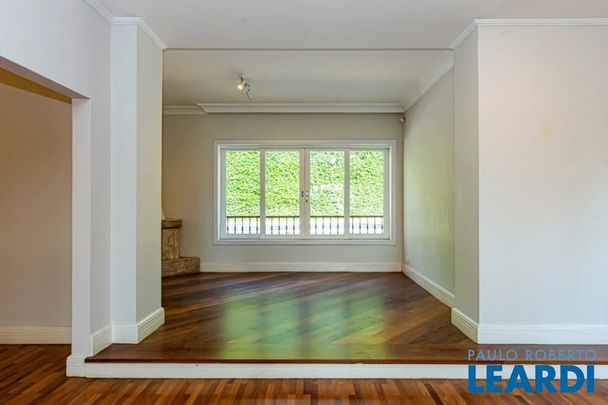 Casa Assobradada - Foto 1