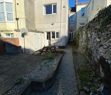 5 bedroom terraced house to rent - Photo 5