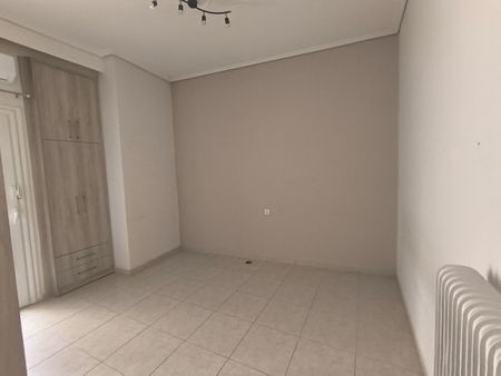 Studio/Γκαρσονιέρα για ενοικίαση Κέντρο (Λάρισα) - Photo 2