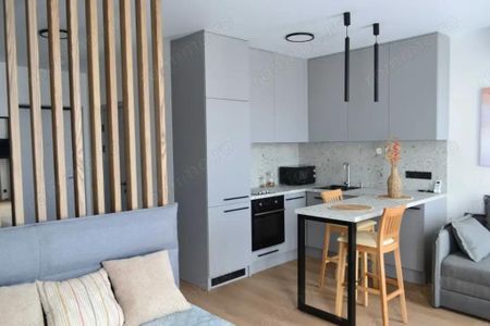 Garsoniera in zona Piata Victoriei - Photo 3