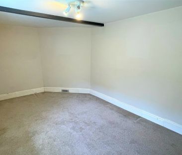 Lowton, Taunton, Somerset - Photo 3