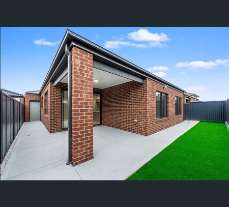 115 Oldbridge Boulevard, Weir Views, Vic 3338 - Photo 5