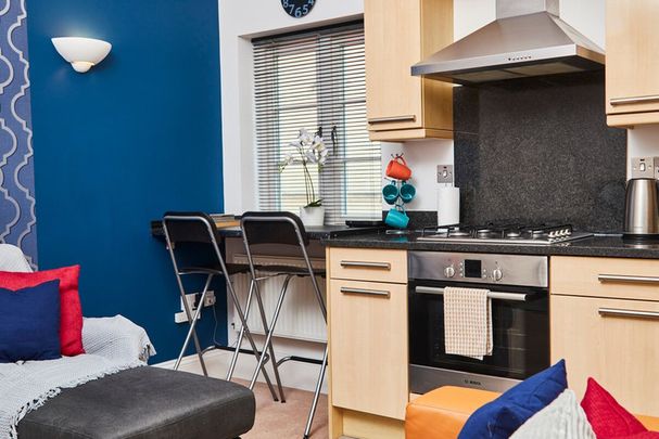 Henrietta Gardens - Photo 1