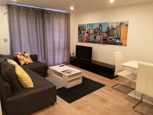 Kingston upon Thames, KT2 (Flat) - Photo 1