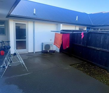 Stylish 3-Bedroom Home in Rolleston – Walk to Scho - Photo 2