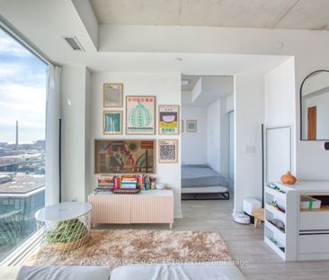 Riverside Square Lofts 15-45 , #1209 - Photo 1