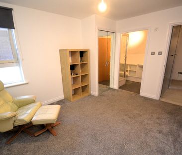 2 bed flat to rent in Minerva Way, G3 8 - Photo 6